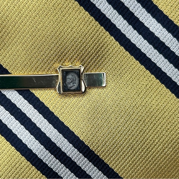 Vintage Gold Plated Tie Clip with Onyx Intaglio - Picture 9 of 10